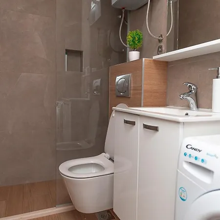 Matea - Two Bedroom With Balcony And Sea View Mokošica