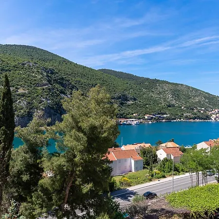 Apartment Matea - Two Bedroom With Balcony And Sea View *